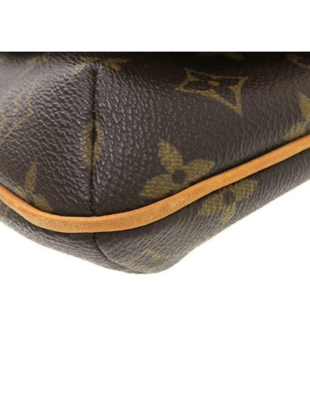 Louis Vuitton Monogram Musette Tango Long Strap Messenger Bag - Picture 4 of 9